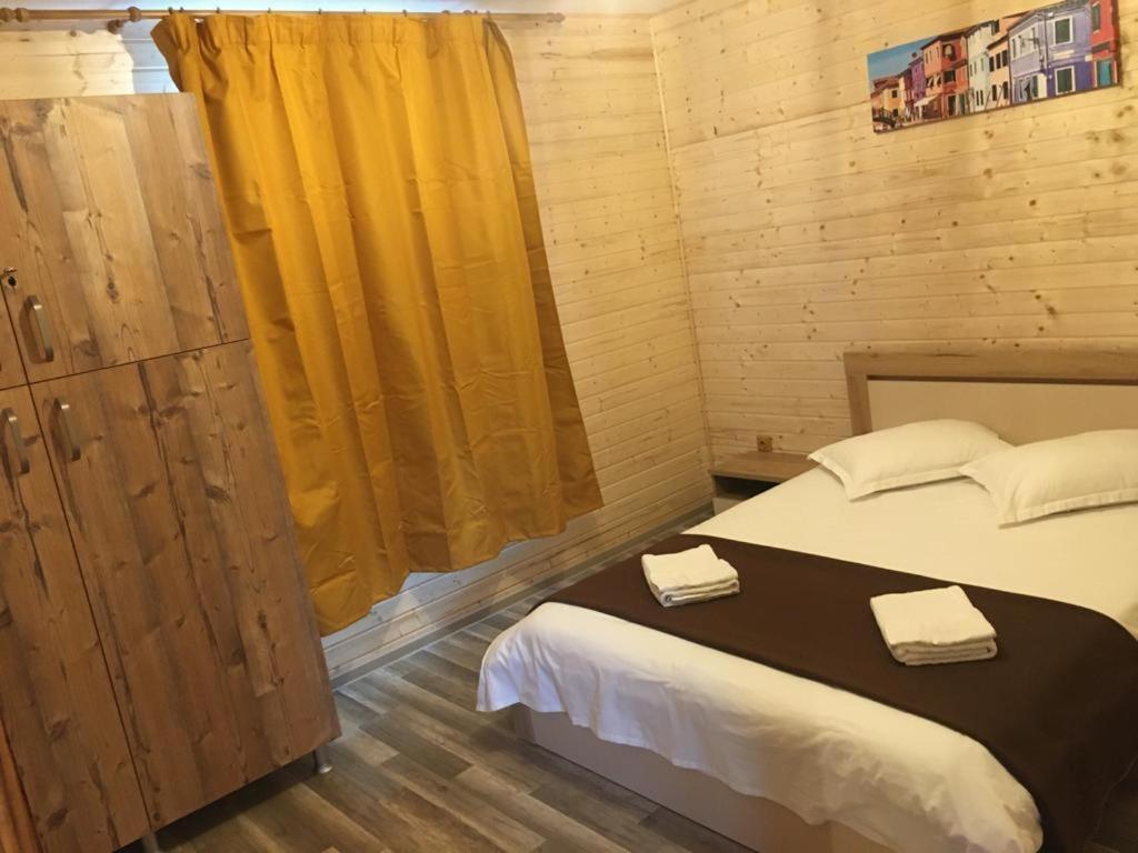 Casute La Munte Villa Rîşnov Ngoại thất bức ảnh